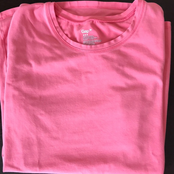 Pink T-Shirt from Gap - Picture 1 of 2